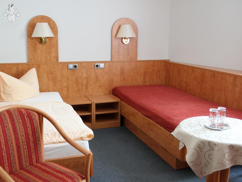 Hotel Garni Melchendorf エアフルト エクステリア 写真