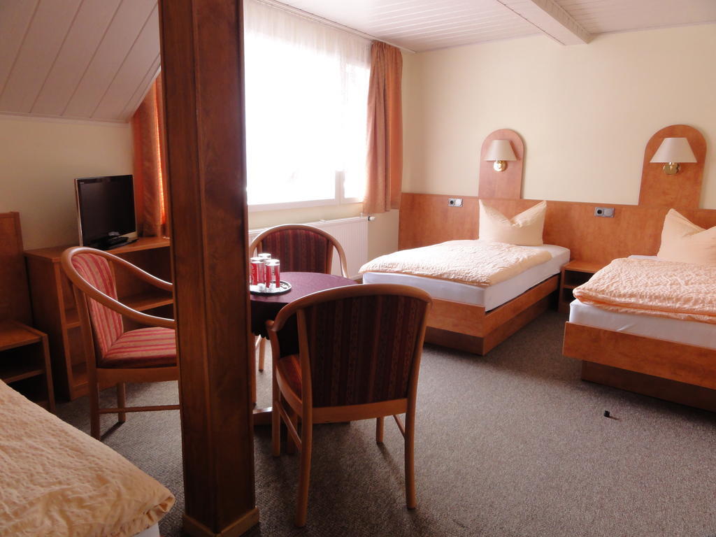 Hotel Garni Melchendorf エアフルト 部屋 写真